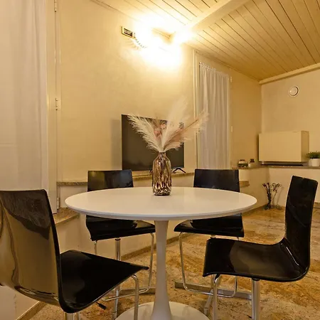 Apartmán Bed&art - Immobili E Soluzioni Rent *