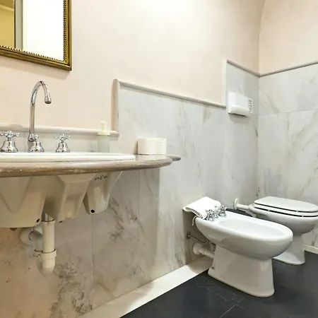 Bed&art - Immobili E Soluzioni Rent Apartamento *